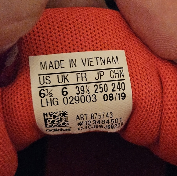 Adidas Hoops 2.0 Mid J 'Black Hi-Res Red Big Kids Sz 6.5 B75743 EUC - Picture 2 of 2